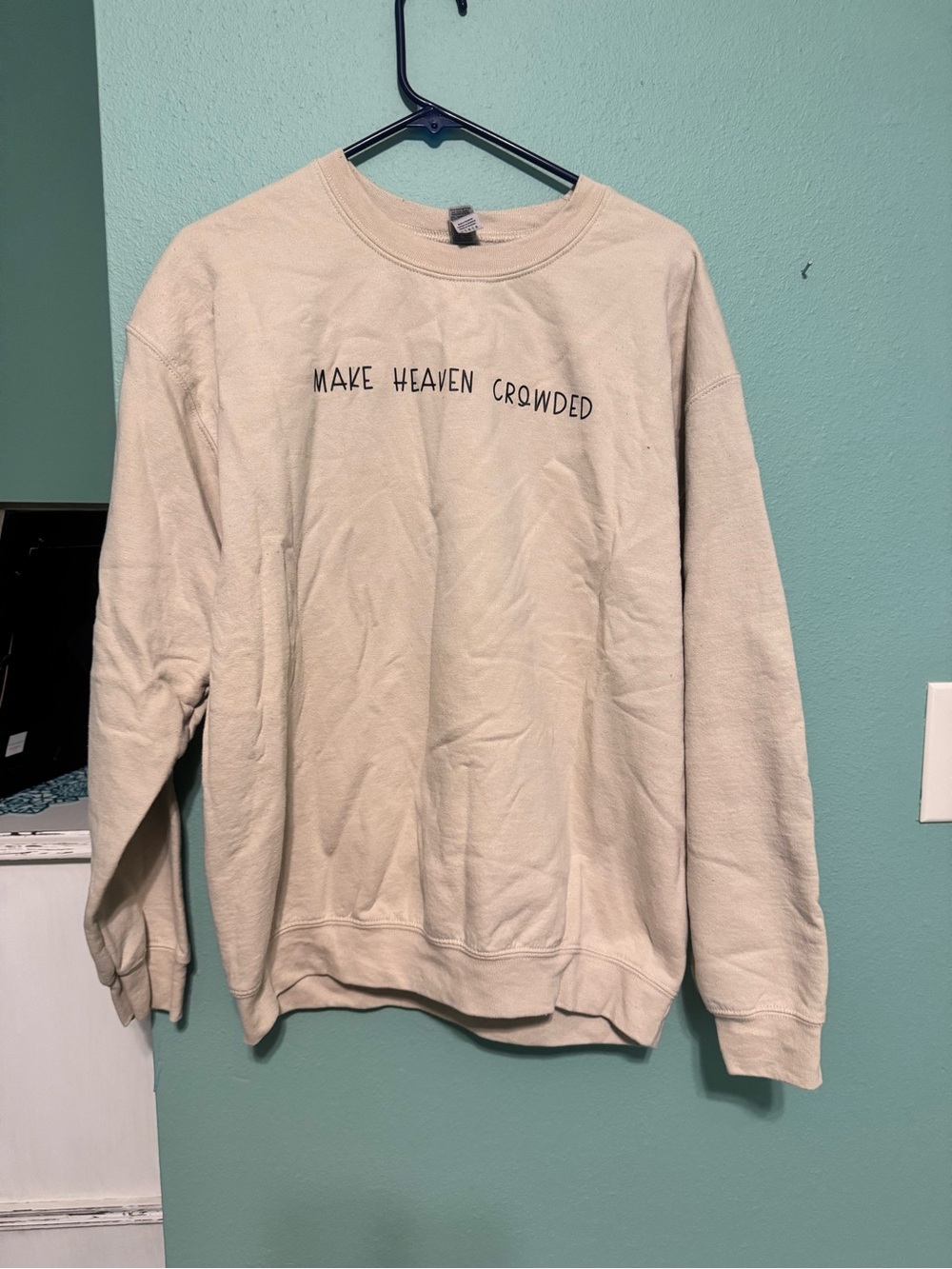 Gildan Beige Crewneck Sweatshirt with "Make Heaven Crowded" Text